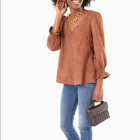 Tuckernuck Brown Puff Sleeve V-Neck Blouse - Picture 3 of 8